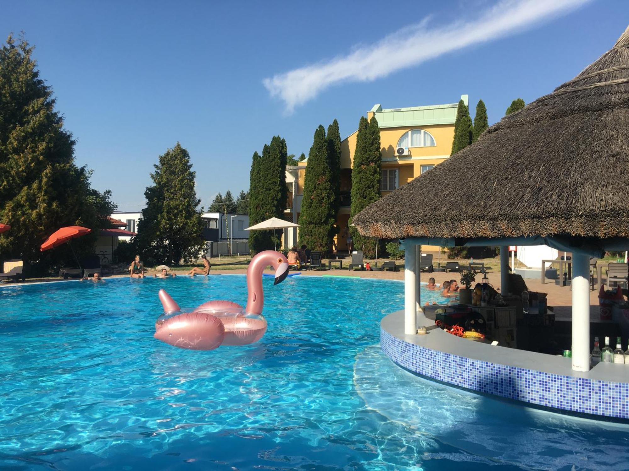 Ocean Apartment Siofok Ngoại thất bức ảnh